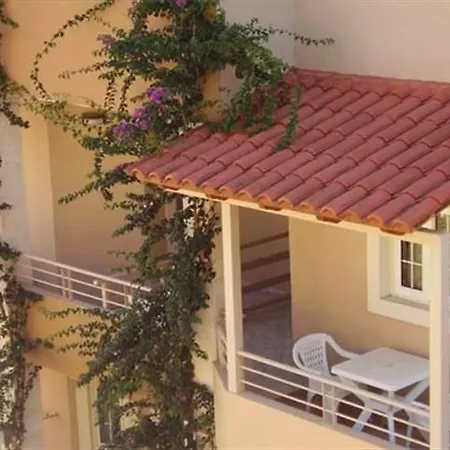 Hotel Nirvana And Apartements 5*